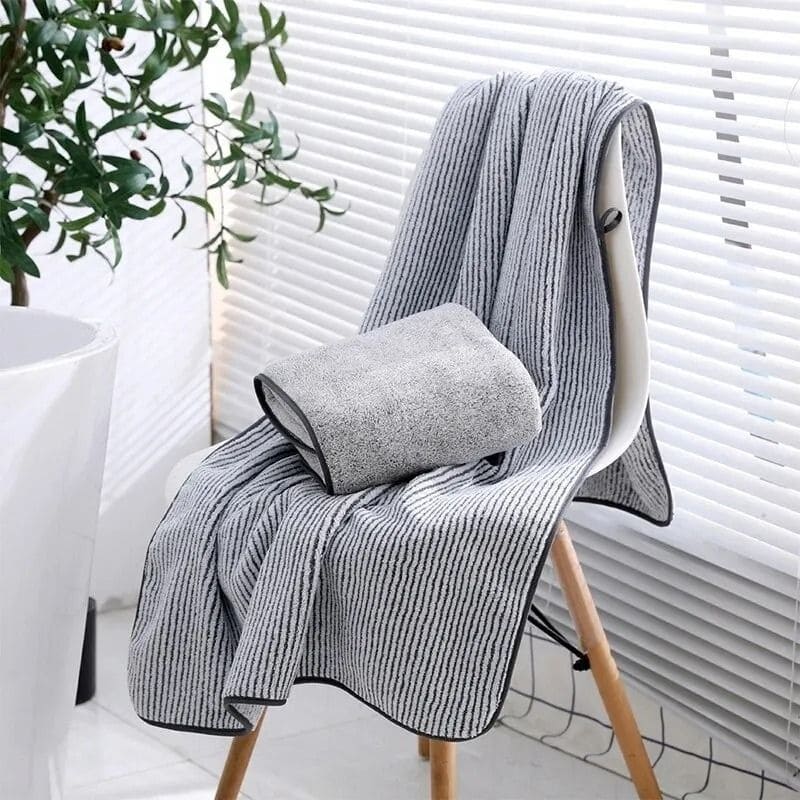 Toalha de Banho, Toalha de Algodão, Toalha de Fibra de Bambu, Toalha Macia, Toalha Absorvente, Toalha Felpuda, Toalha de Luxo, Toalha Antialérgica, Toalha de Secagem Rápida, Toalha Grande, Toalha de Banho Premium, Toalha Lavável, Toalha Confortável, Toalha para Spa, Toalha para Pele Sensível, Toalha Durável, Toalha para Banheiro Elegante, CoreUtilidades