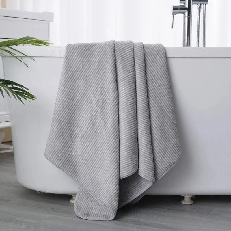 Toalha de Banho, Toalha de Algodão, Toalha de Fibra de Bambu, Toalha Macia, Toalha Absorvente, Toalha Felpuda, Toalha de Luxo, Toalha Antialérgica, Toalha de Secagem Rápida, Toalha Grande, Toalha de Banho Premium, Toalha Lavável, Toalha Confortável, Toalha para Spa, Toalha para Pele Sensível, Toalha Durável, Toalha para Banheiro Elegante, CoreUtilidades