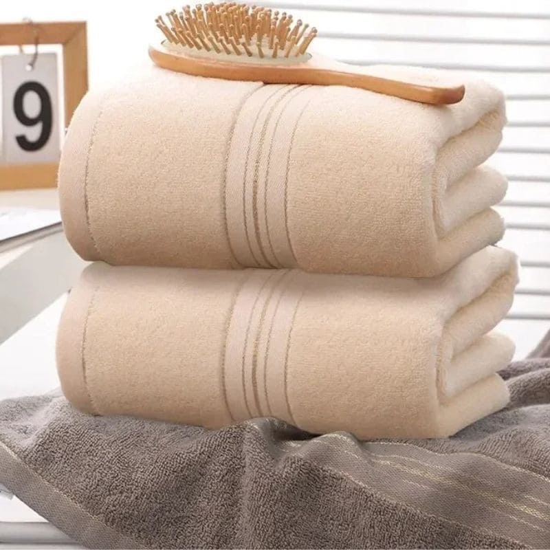 Toalha de Rosto, Toalha de Algodão, Toalha Macia, Toalha Absorvente, Toalha de Luxo, Toalha para Banheiro, Toalha de Alta Qualidade, Toalha Confortável, Toalha para Hotel, Toalha Lavável, Toalha Elegante, Toalha para Spa, Toalha Antialérgica, Toalha Suave, Toalha para Higiene Pessoal, Toalha Durável, Toalha para Rotina de Cuidados, CoreUtilidades